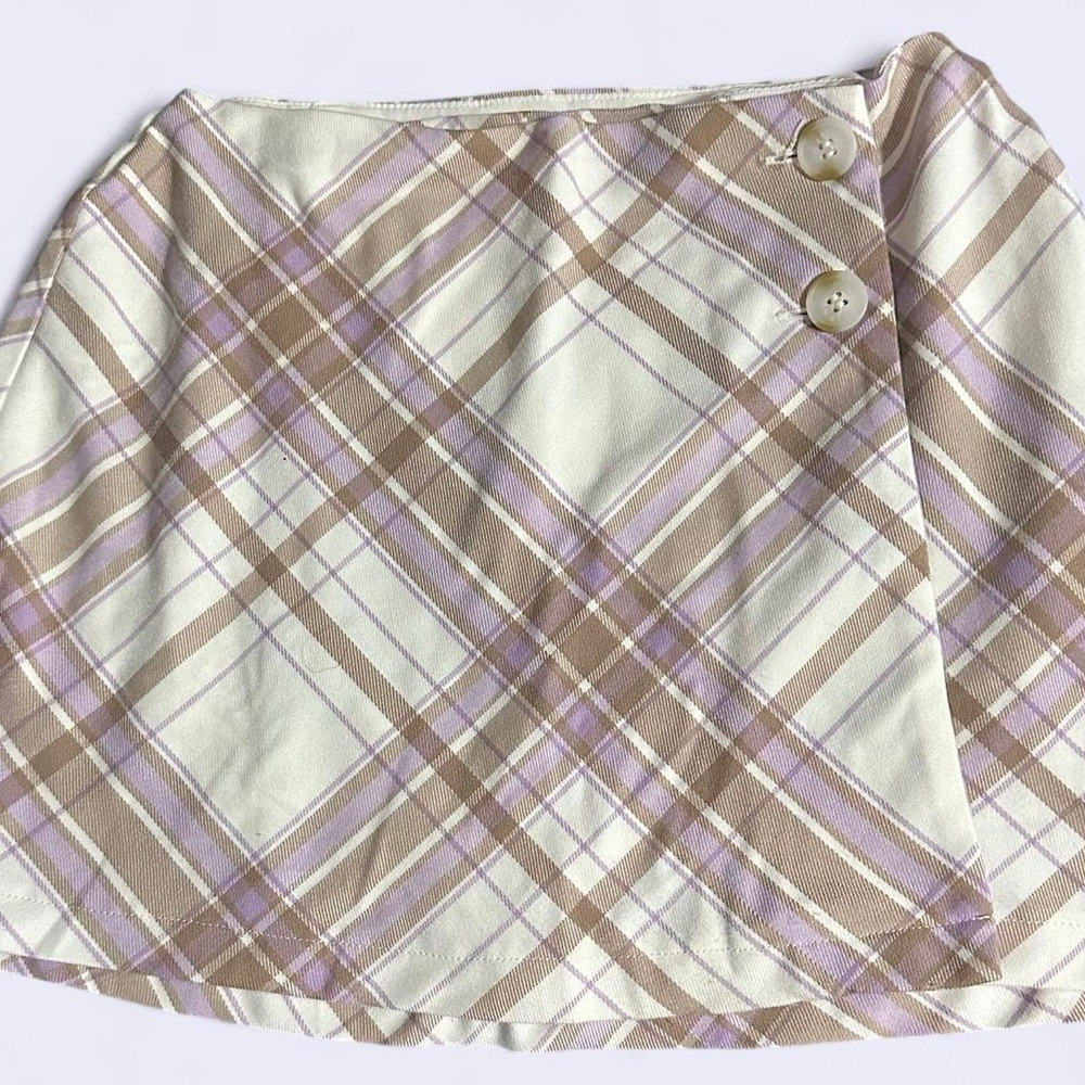 Aeropostale Plaid Mini Skirt in Cream and Tan